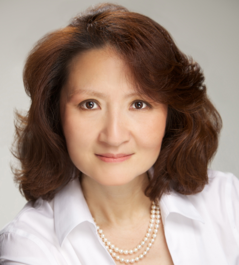 Pam Harper & Scott Harper speak with Amy Lee Segami, a former engineer turned artist, about how embracing principles of turbulence can help you lead through complex situations.