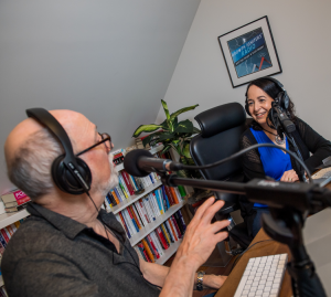 Pam Harper and Scott Harper discuss leadership principles that can balance the potential of AI while minimizing the challenges associated with "AI transformation."