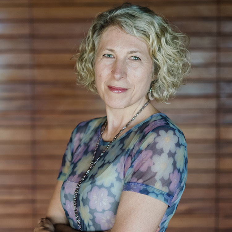 Pam Harper & Scott speak with global entrepreneur and mentor Monica Lawrence about becoming more "predictably lucky" by adopting what she terms "lucky behaviors."